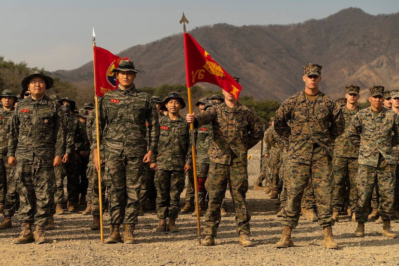 south koreas current conflicts who is south korea at war with