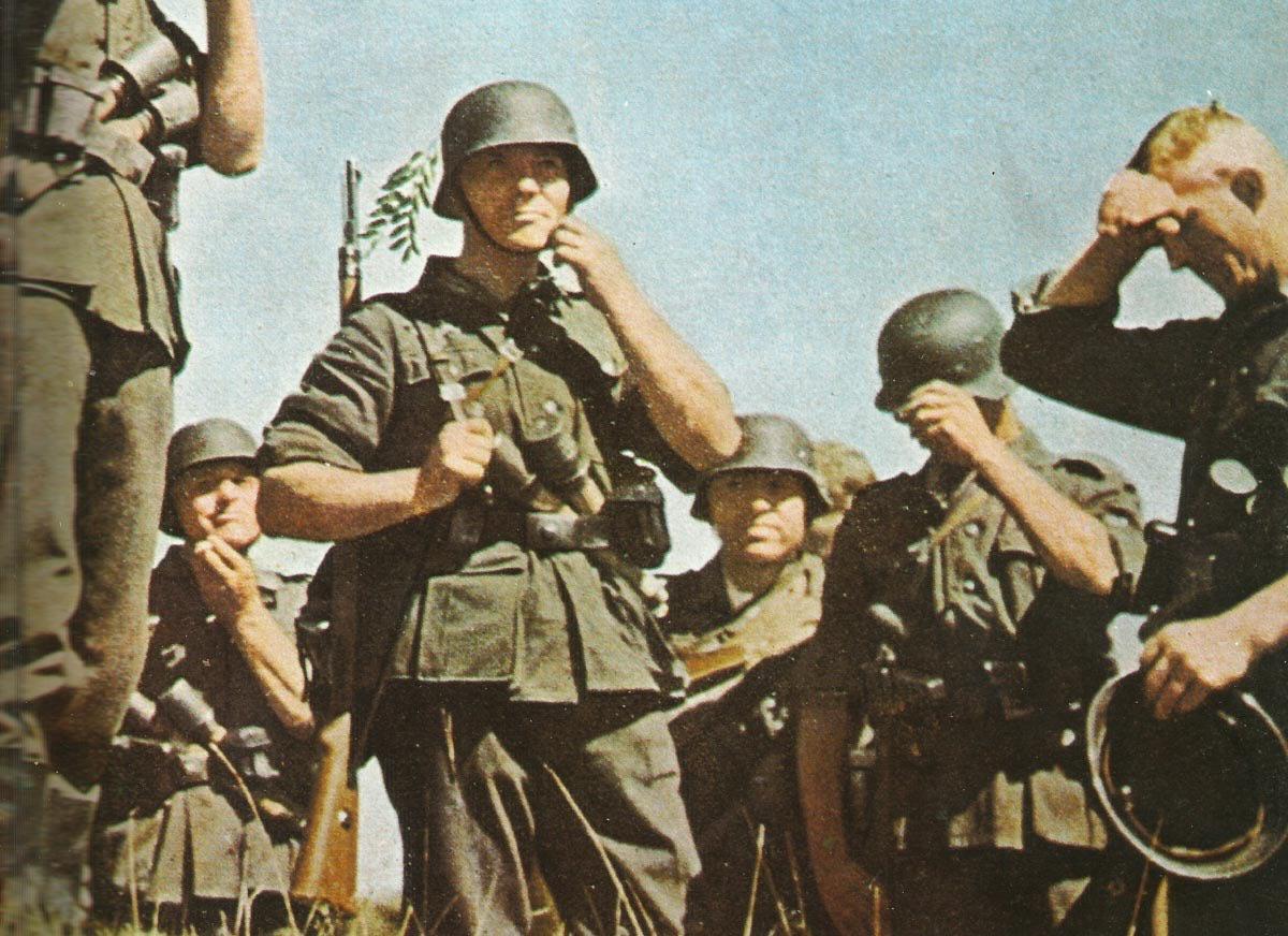 the fascinating reason german soldiers rolled up their sleeves 1