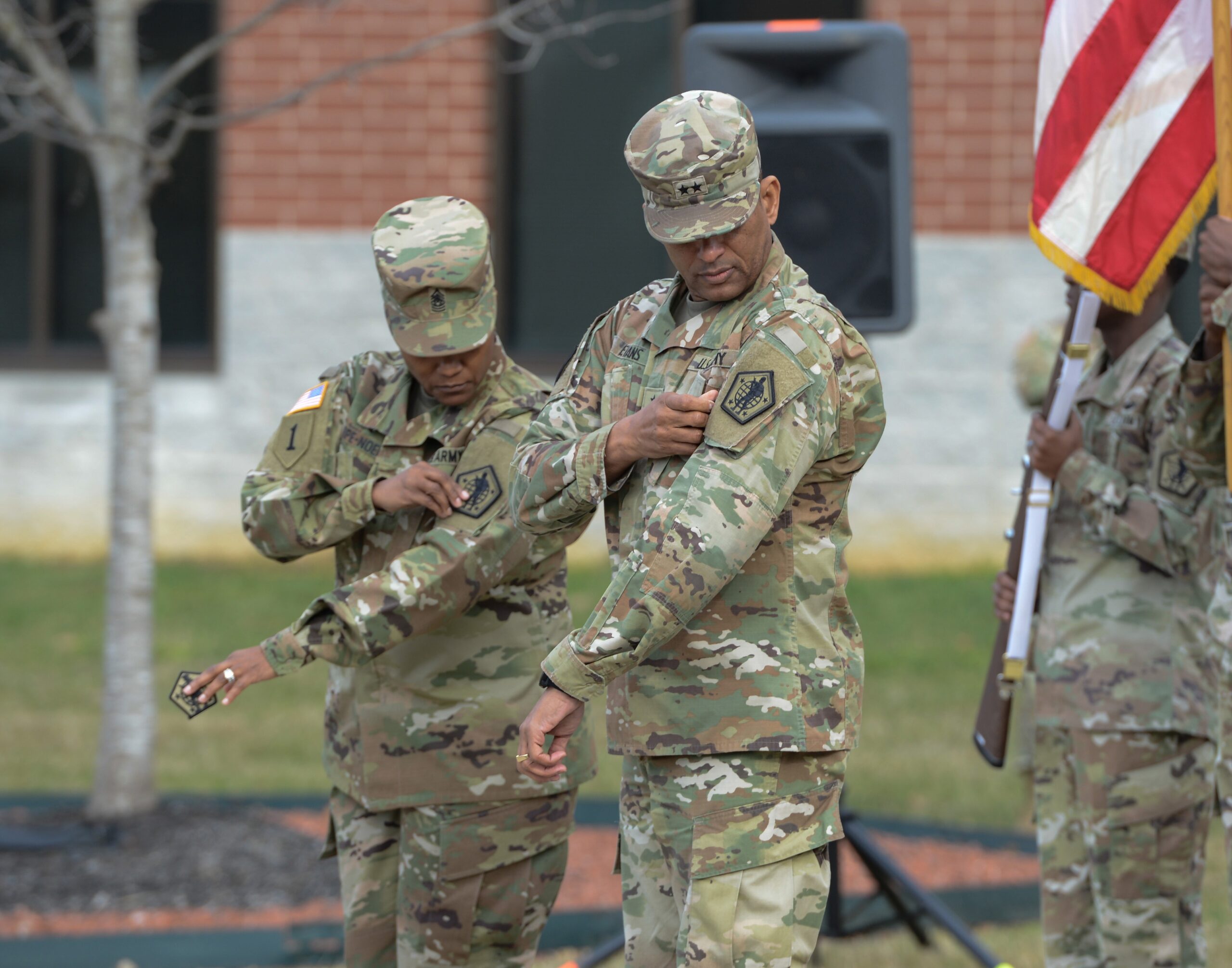 unveiling-the-distinctive-elements-significance-of-the-us-army-uniform