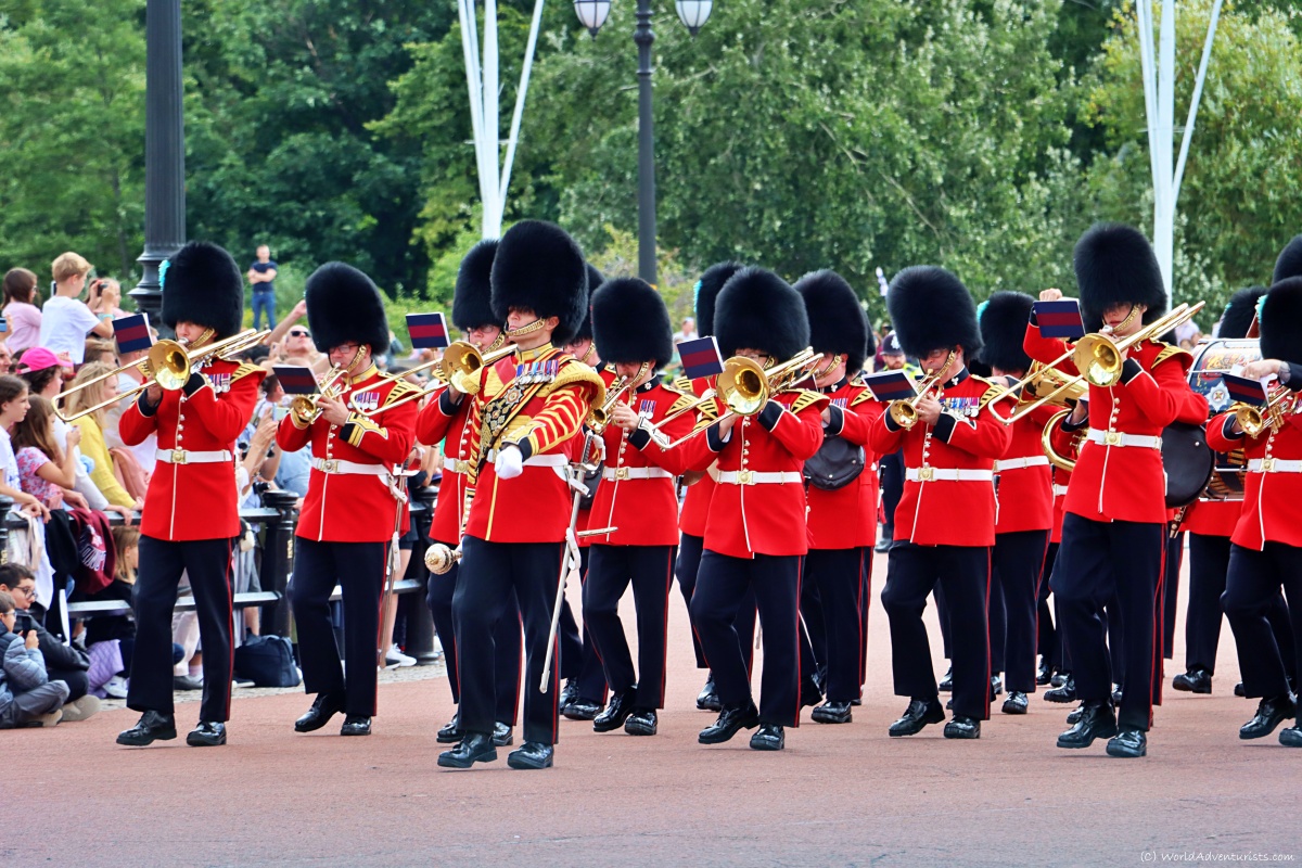 what is the changing of the guard a complete guide to this iconic ceremony